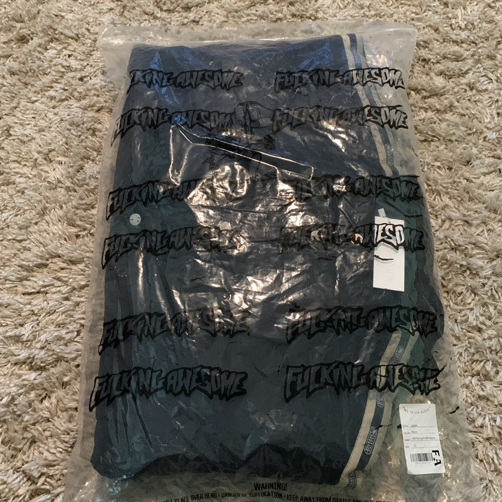 FA Dill Racing Puffer Jacket - Picture 5 of 6